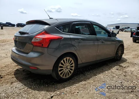 2012 Ford Focus Titanium из США, поврежденный, VIN 1FAHP3N28CL366162